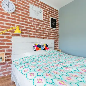 https://apartament-twarda-54-warszawski-sen.warsawhotelspoland.com